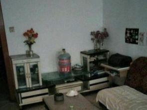 宜昌一樓住房出租 坐北朝南，生活用品齊全，簡單裝修